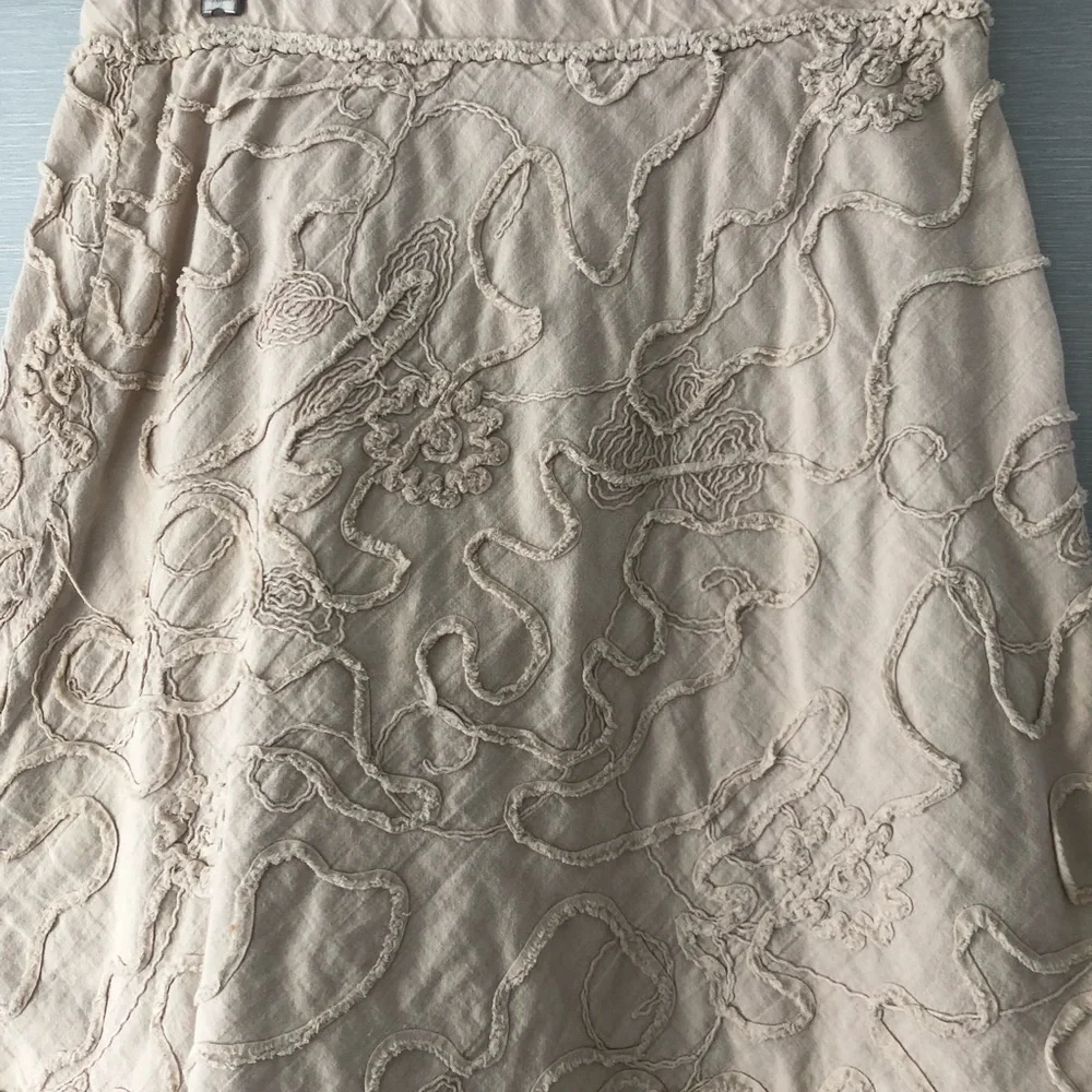 Max Studio Mini Skirt - Picture 4 of 9
